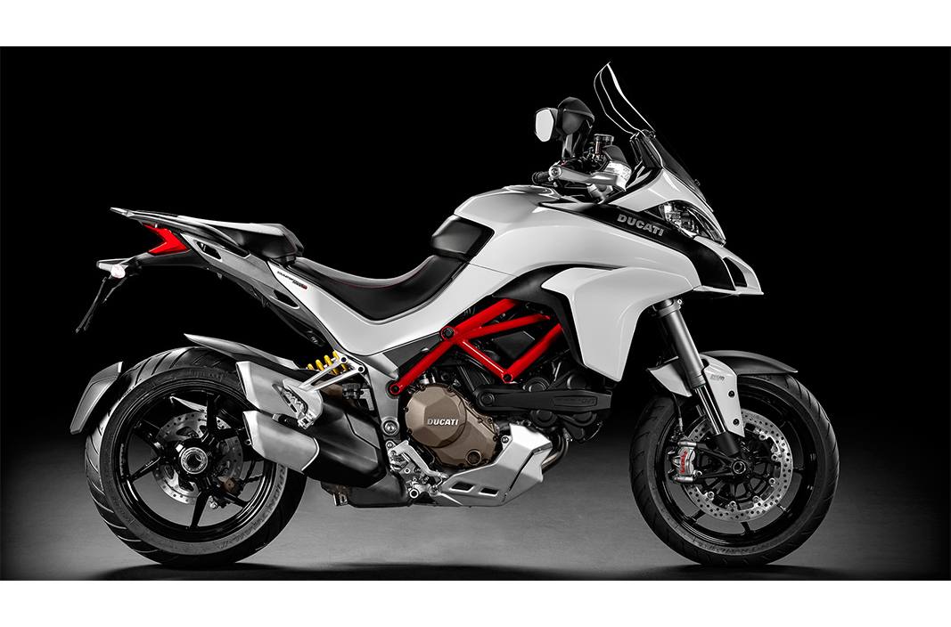 Multistrada 1200 S - Iceberg White